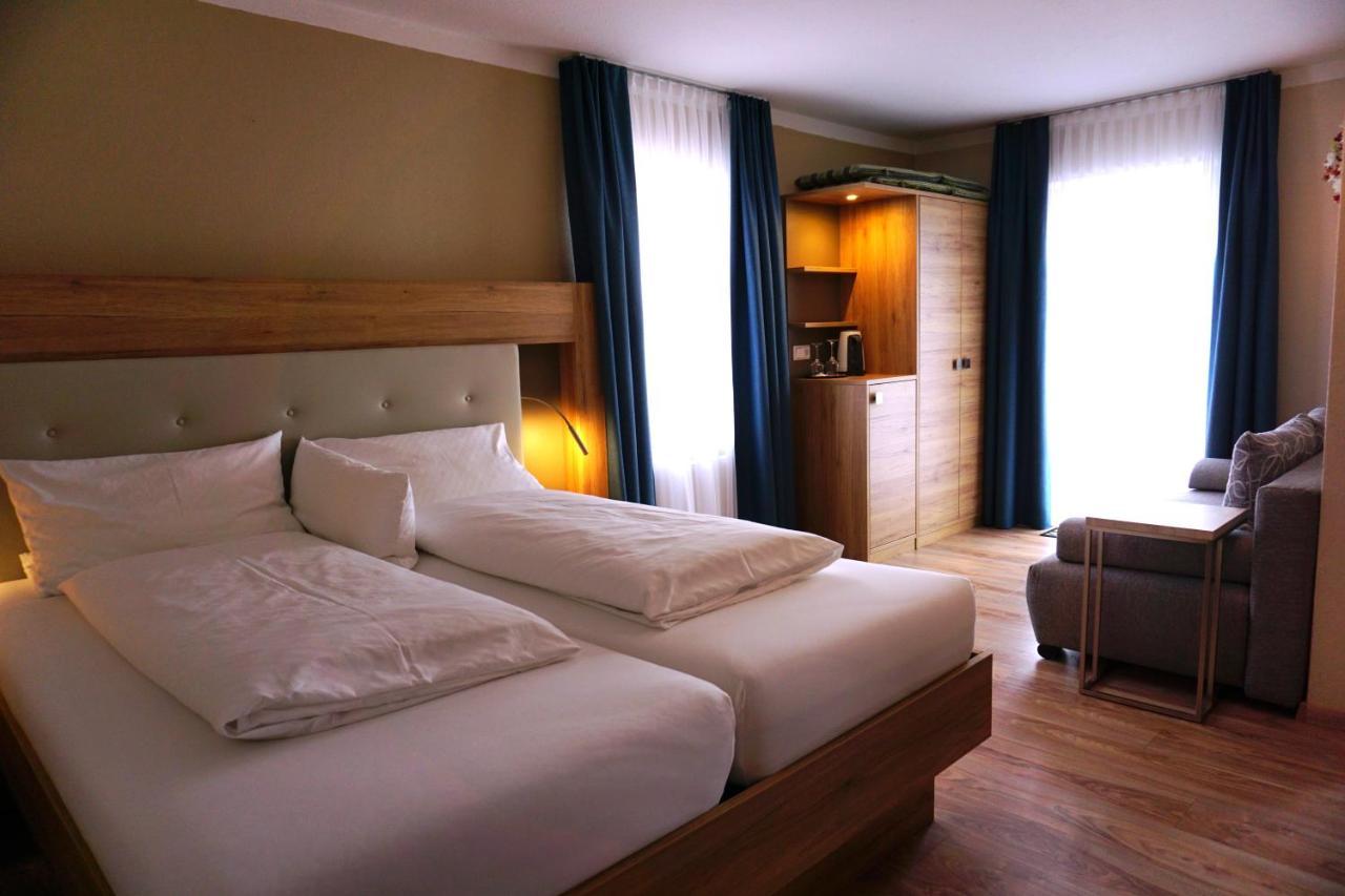 נורדייך Hotel Pension Julia מראה חיצוני תמונה